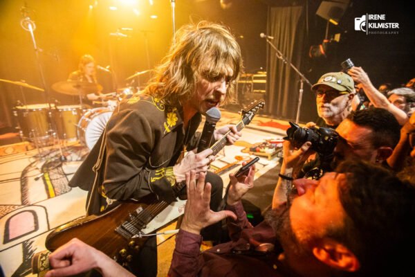 DeWolff arrasa en Barcelona: un viaje atemporal entre rock, blues y psicodelia