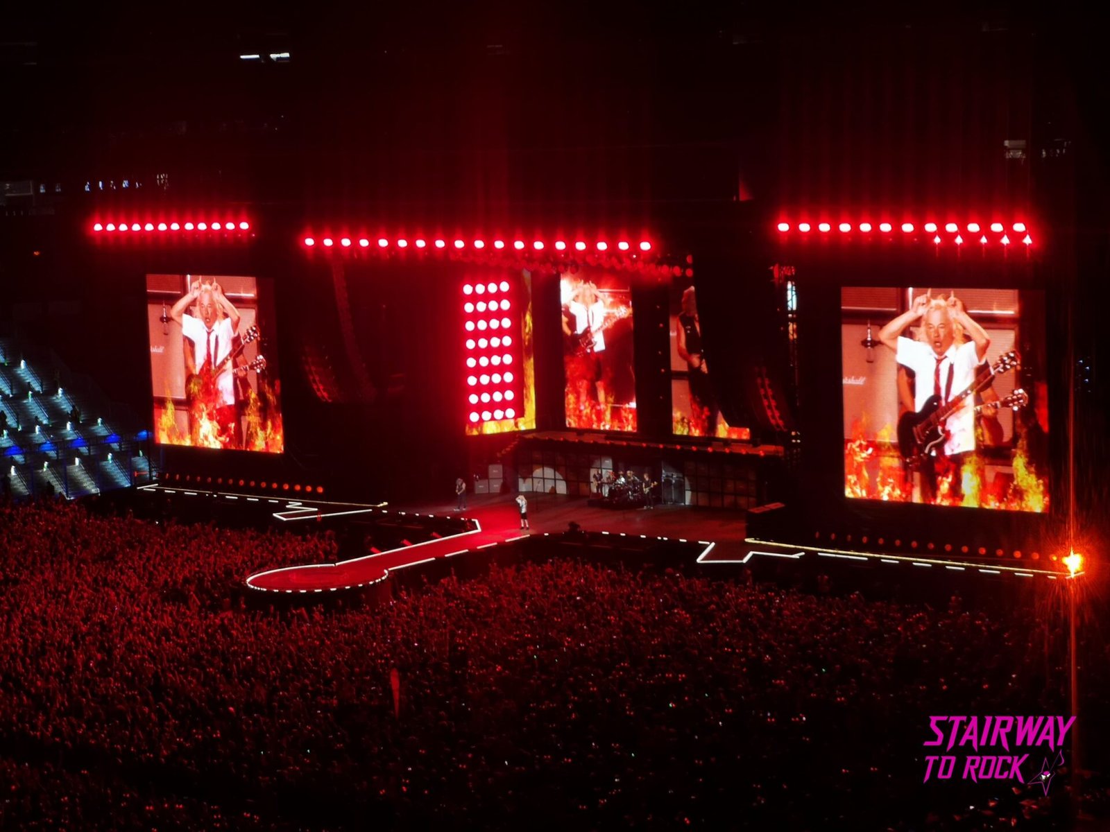 Cañonazos y rock eterno: crónica del regreso de AC/DC a Madrid