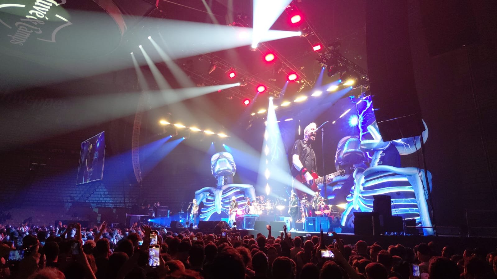 Eterna juventud con Simple Plan y tormenta de clásicos con The Offspring en Badalona