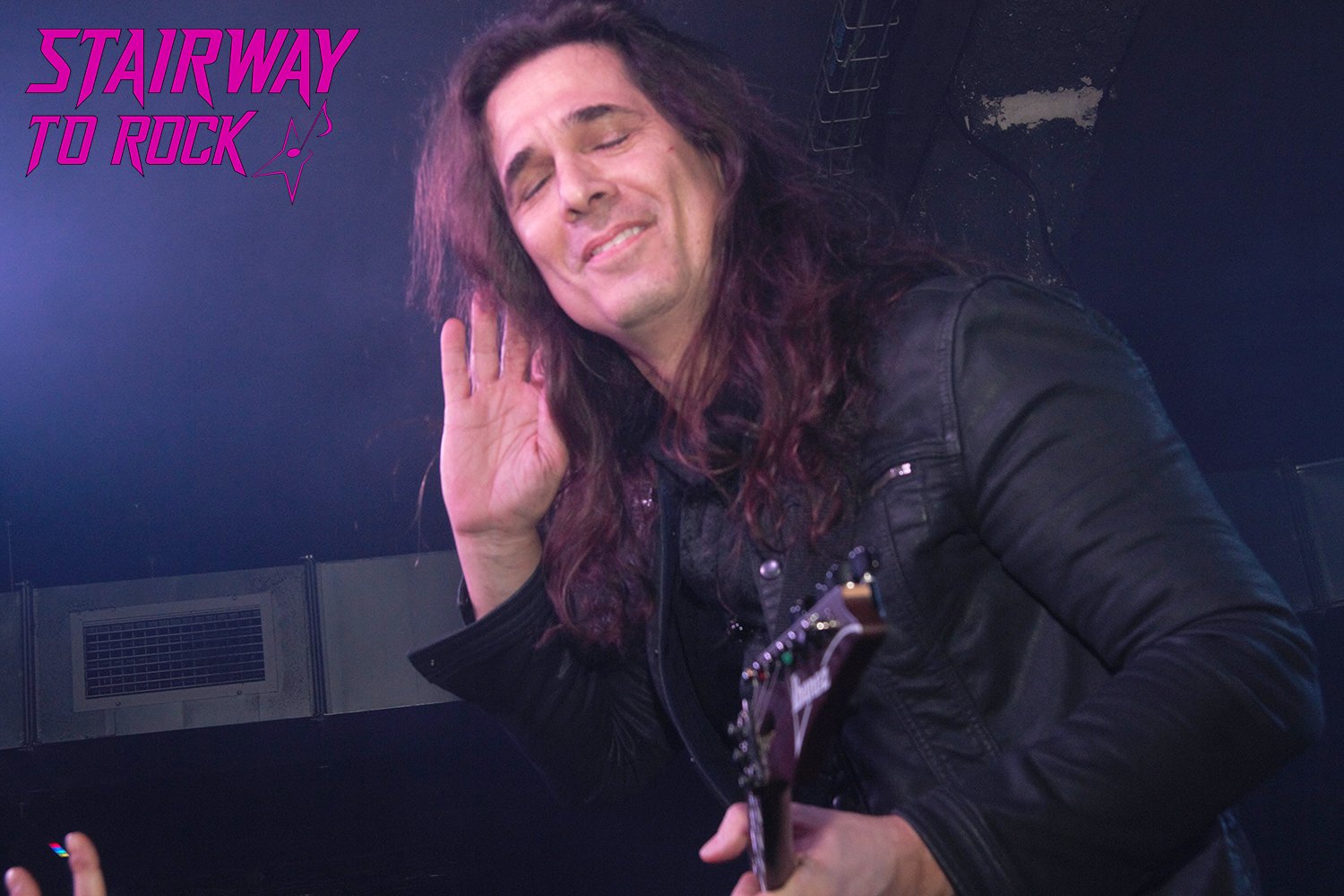 Kiko Loureiro rememora la magia de Angra y Megadeth en Barcelona