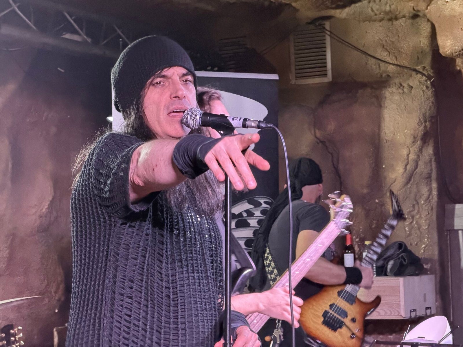 Morti repasa su discografía en Castellón junto a House of Dawn y Pòstum-0, demostrando que no todo está perdido y que sigue en una forma envidiable