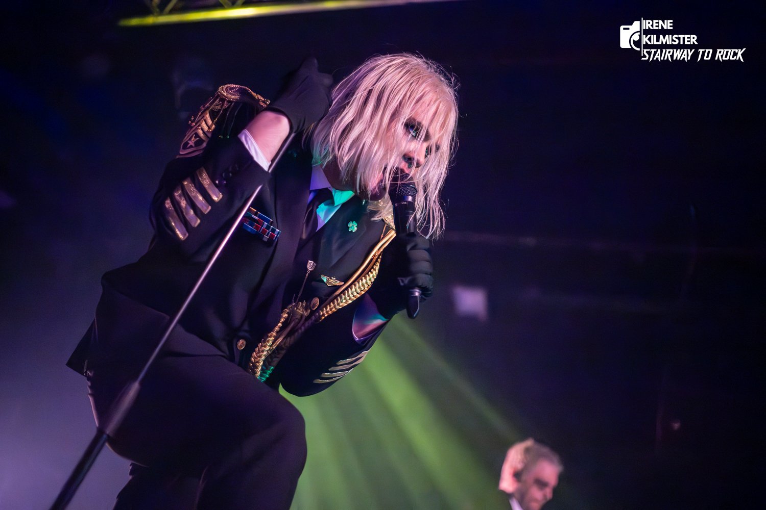 Kim Dracula llena Razzmatazz de grotesca teatralidad y un collage sonoro extremo