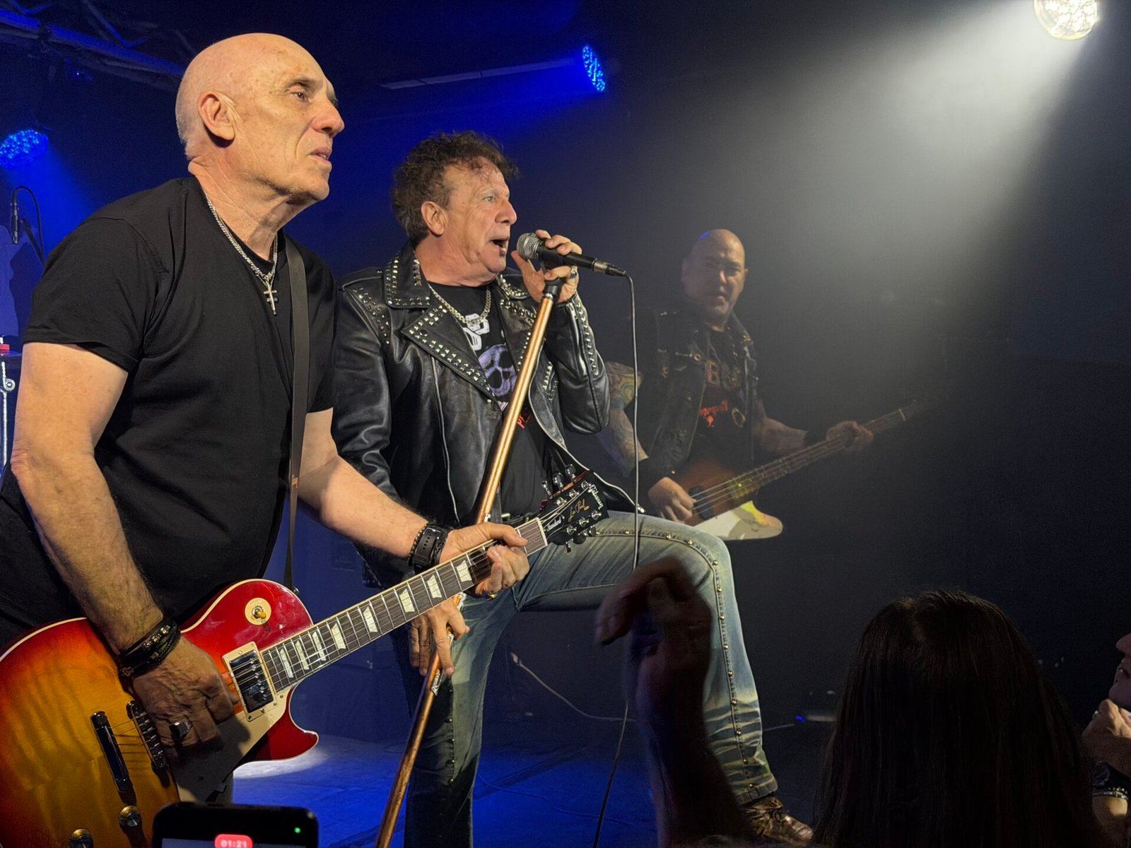 Obús demuestra en Castellón su espectacular estado de forma con una auténtica tormenta de rock