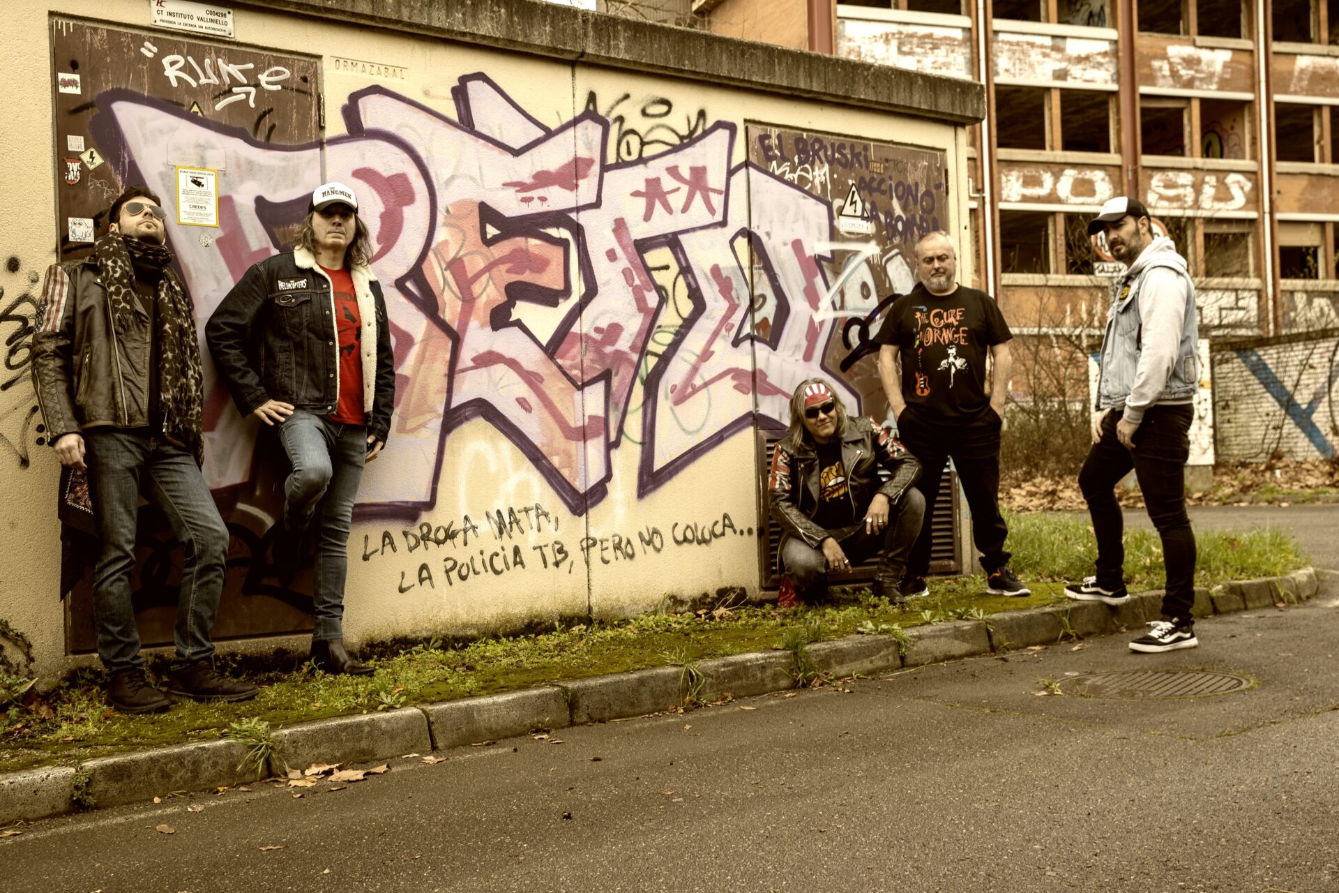 Entrevista a Leather Boys (Parte 2): ‘O tienes un buen management, contactos o un buen padrino… o no tocas en festivales’