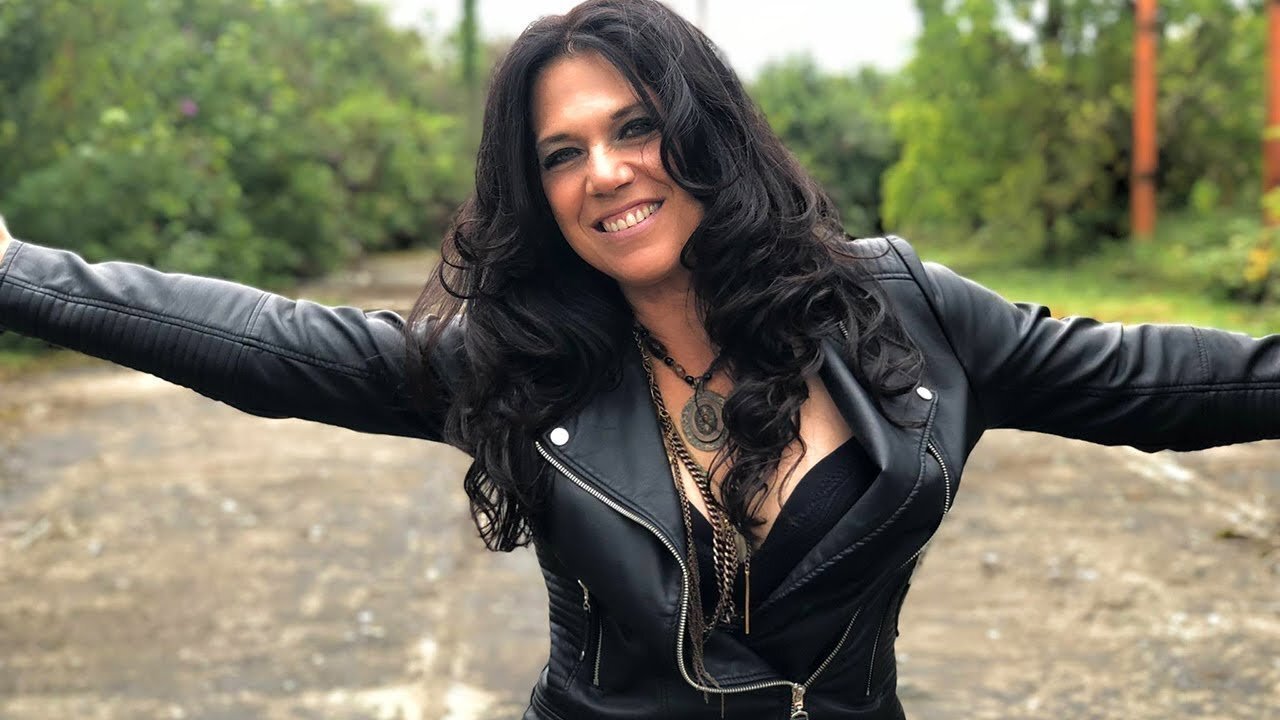 Entrevista Sari Schorr (Parte 1): ‘Mi trabajo es hacer feliz a la gente’
